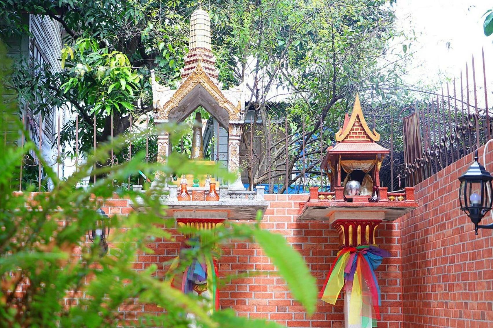 Baankhon Private room in Thai house Check in by yourself code inbox Adult Only