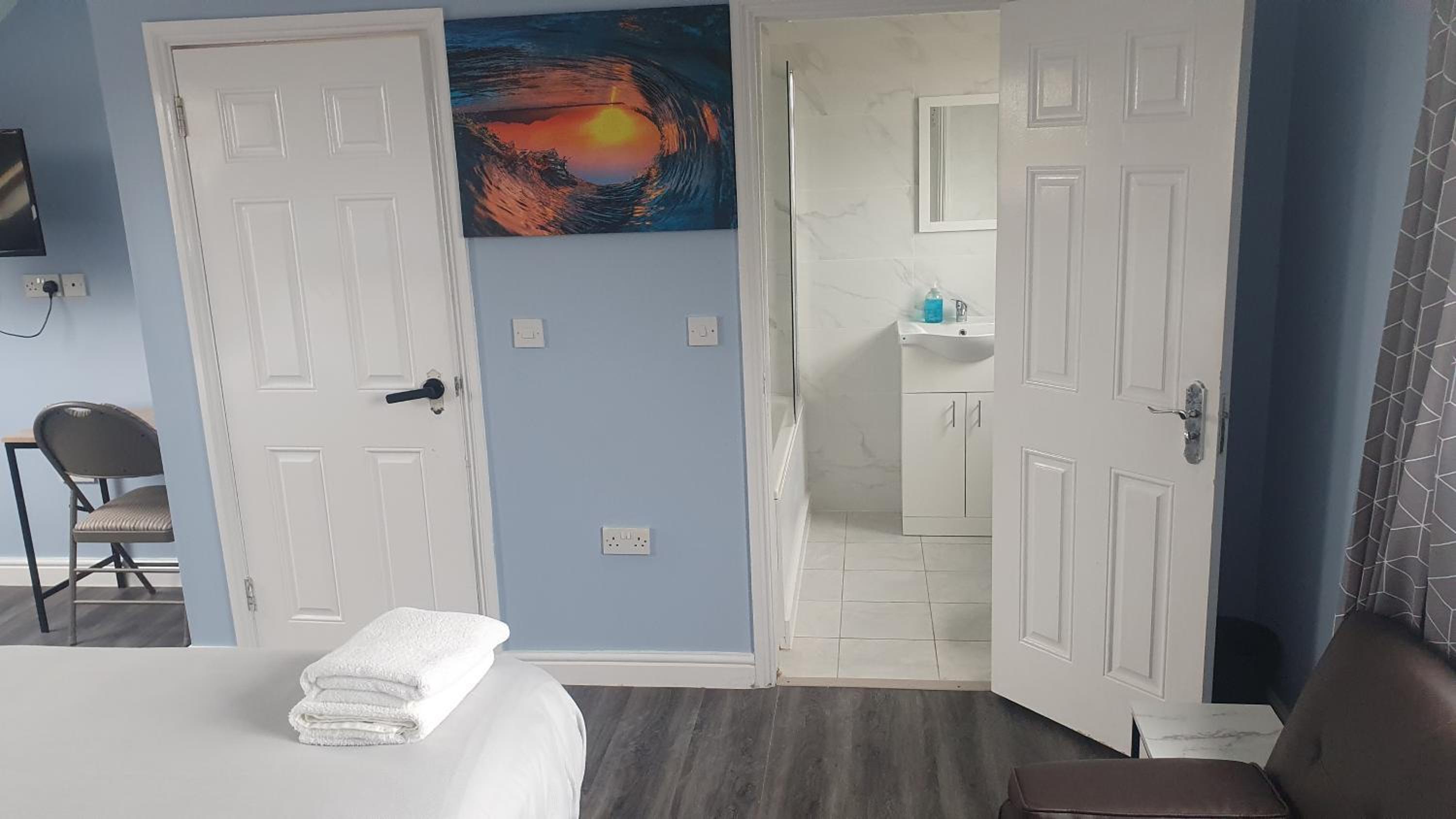 hotel room