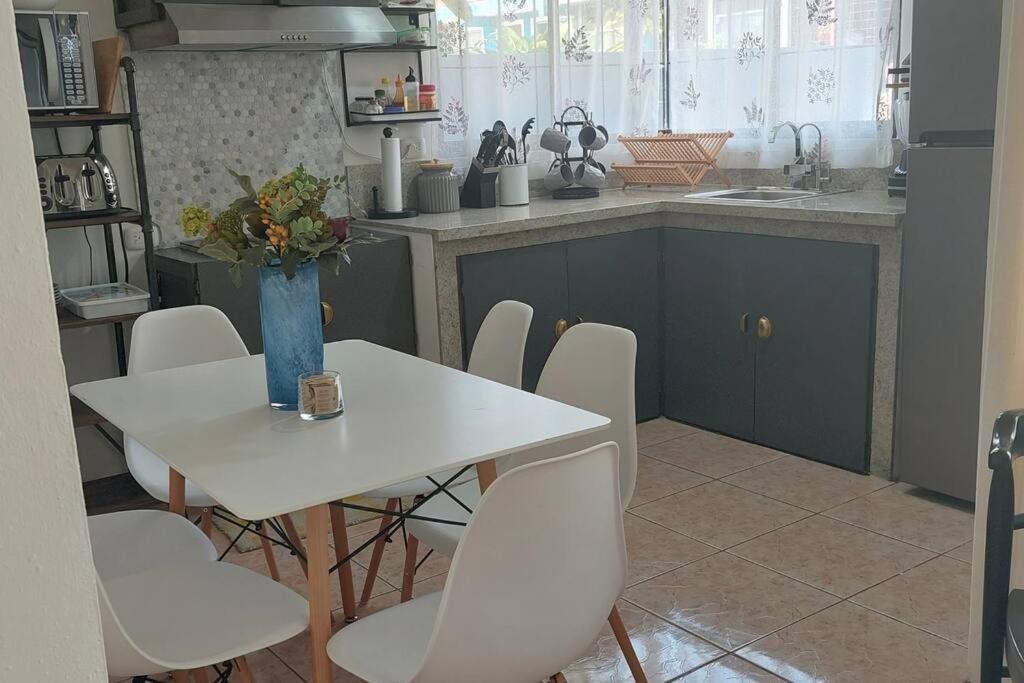 su casa vacacional fortuna arenal con piscina