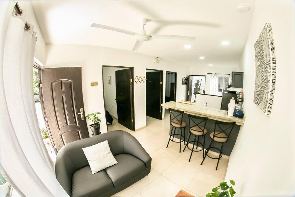 cr.arenalapartments#1..hermoso,cómodo con parqueo