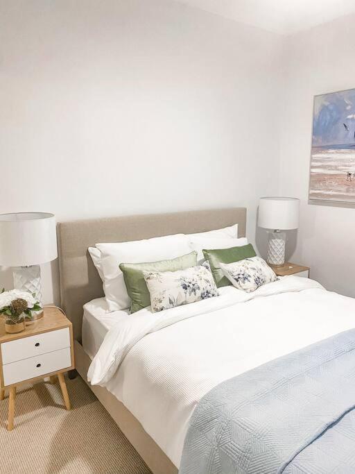 Exhale Terrigal, Stylish & Spacious, 150M to beach