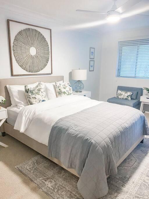 Exhale Terrigal, Stylish & Spacious, 150M to beach
