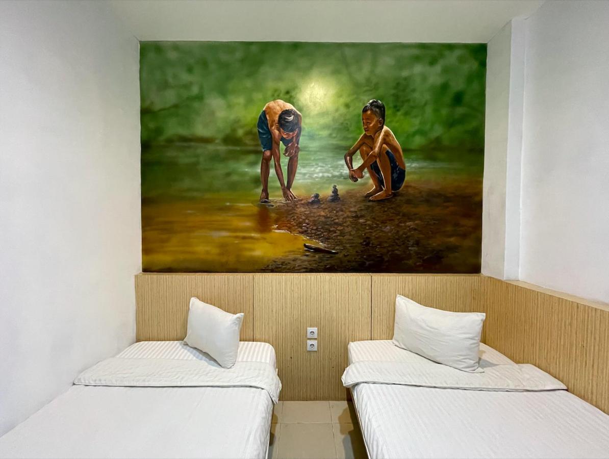 Ladja Hotel Sintang view 5