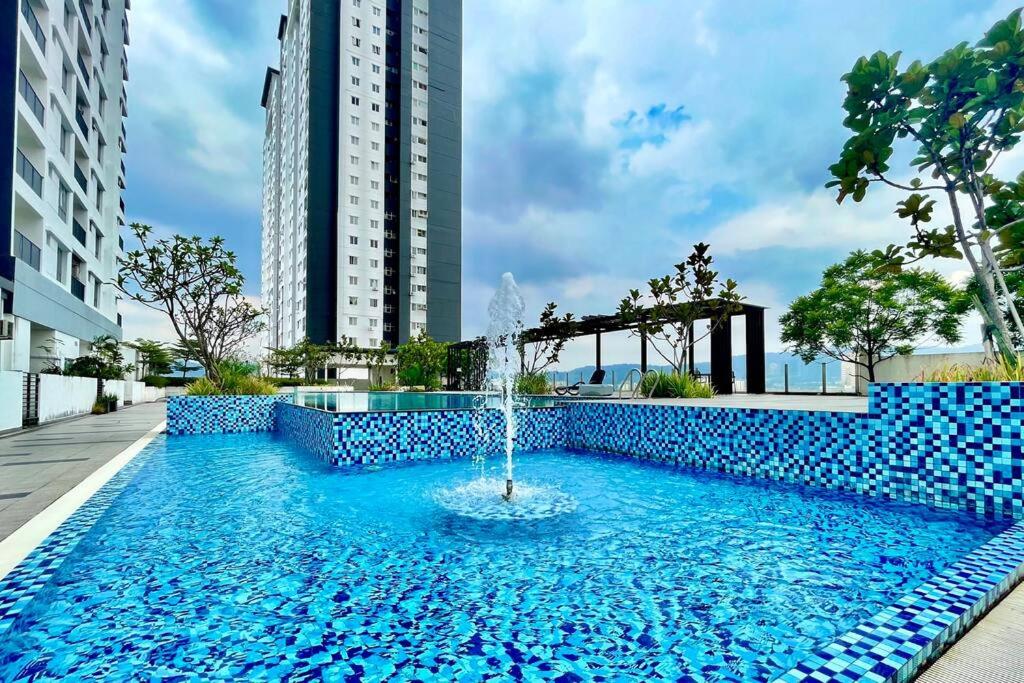 Axis Crown Residence Near KLCC
