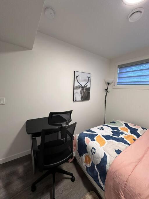 Brand new 1 Bedroom Basement Suite. Wi-Fi,Netflix