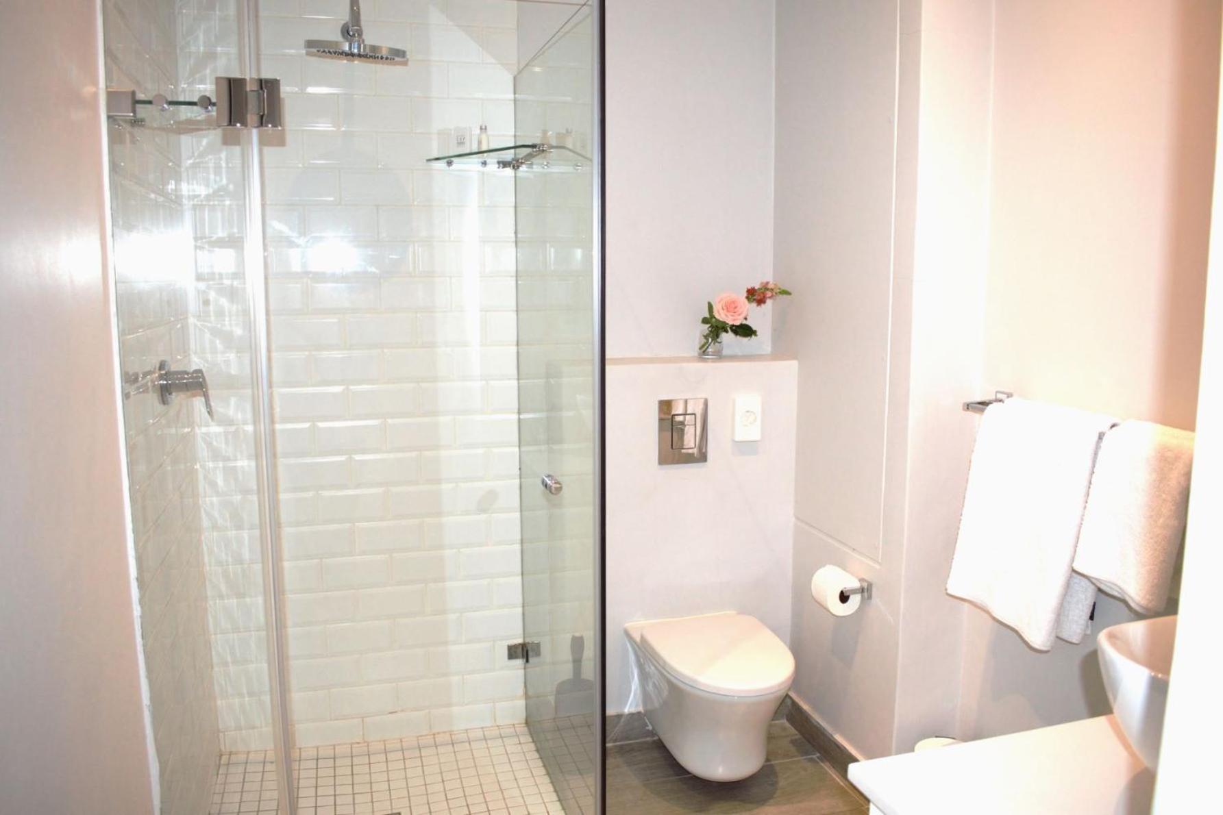 Spacious, Modern & Convenient