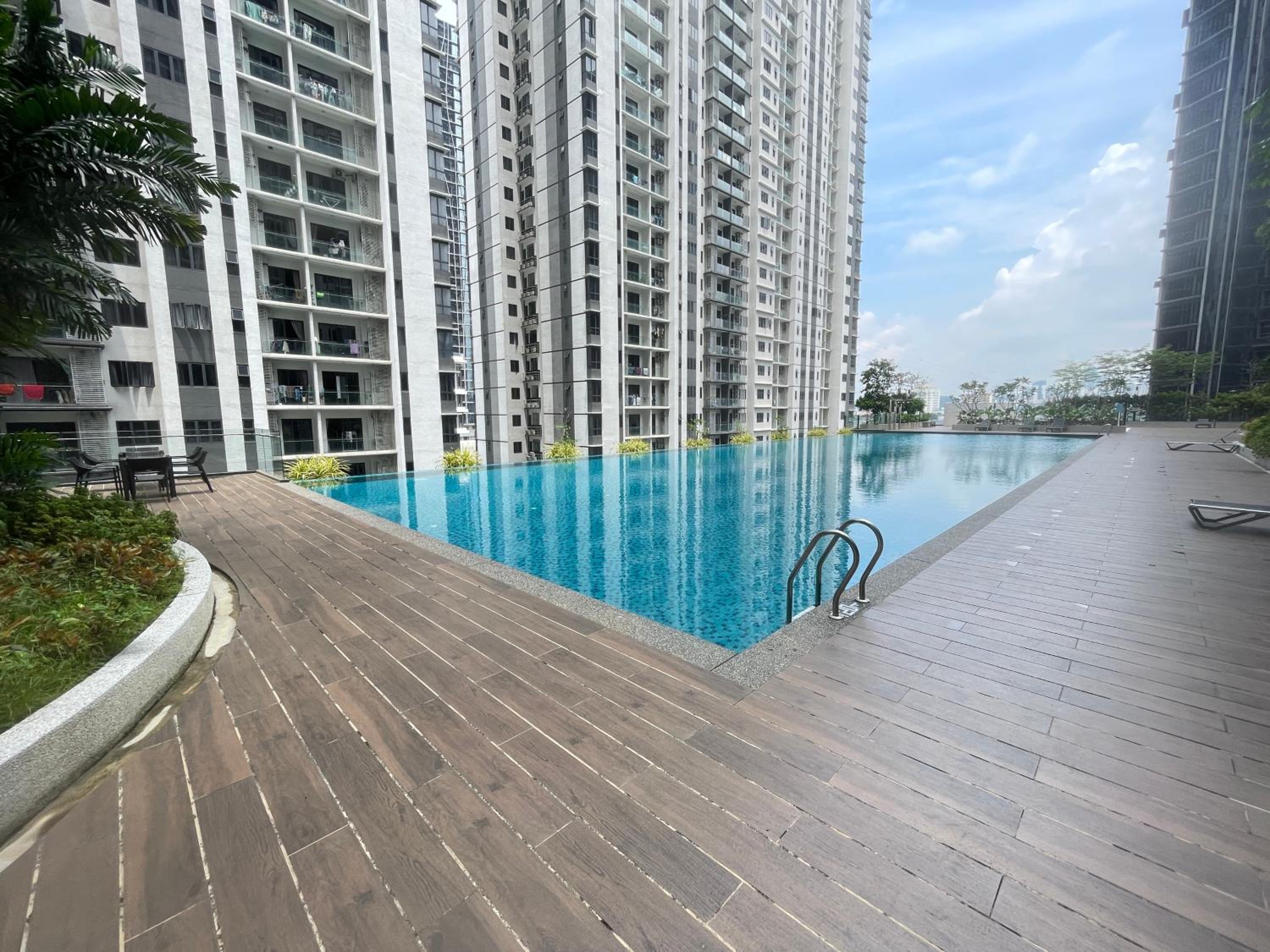 Local Living, Global Comfort 4 Pax Bangsar South