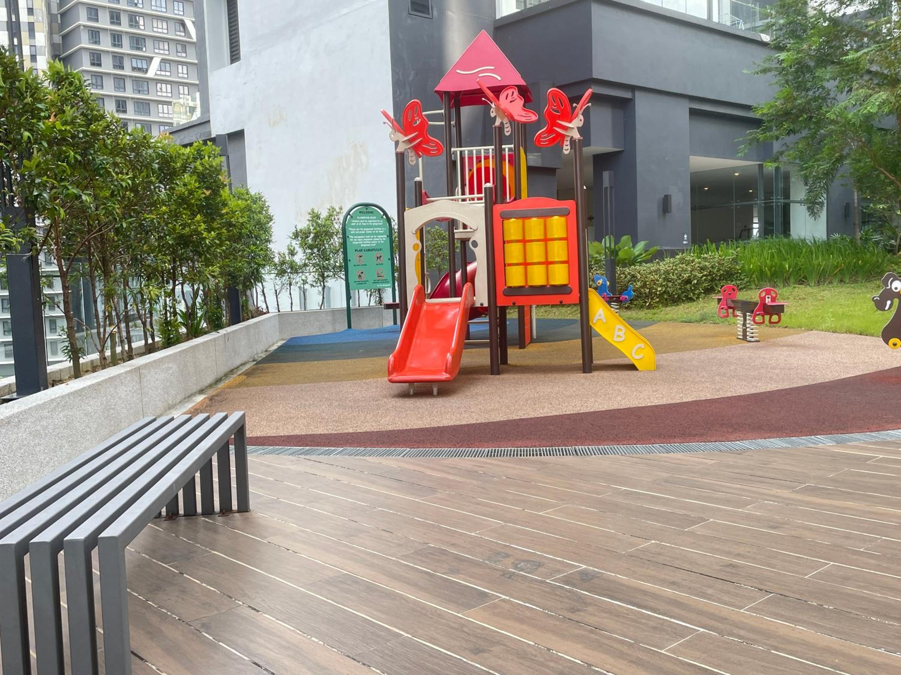 Local Living, Global Comfort 4 Pax Bangsar South