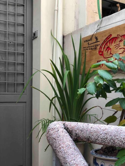 PrivateHouse'sArtistBRKitchenBalconyOldQuarter