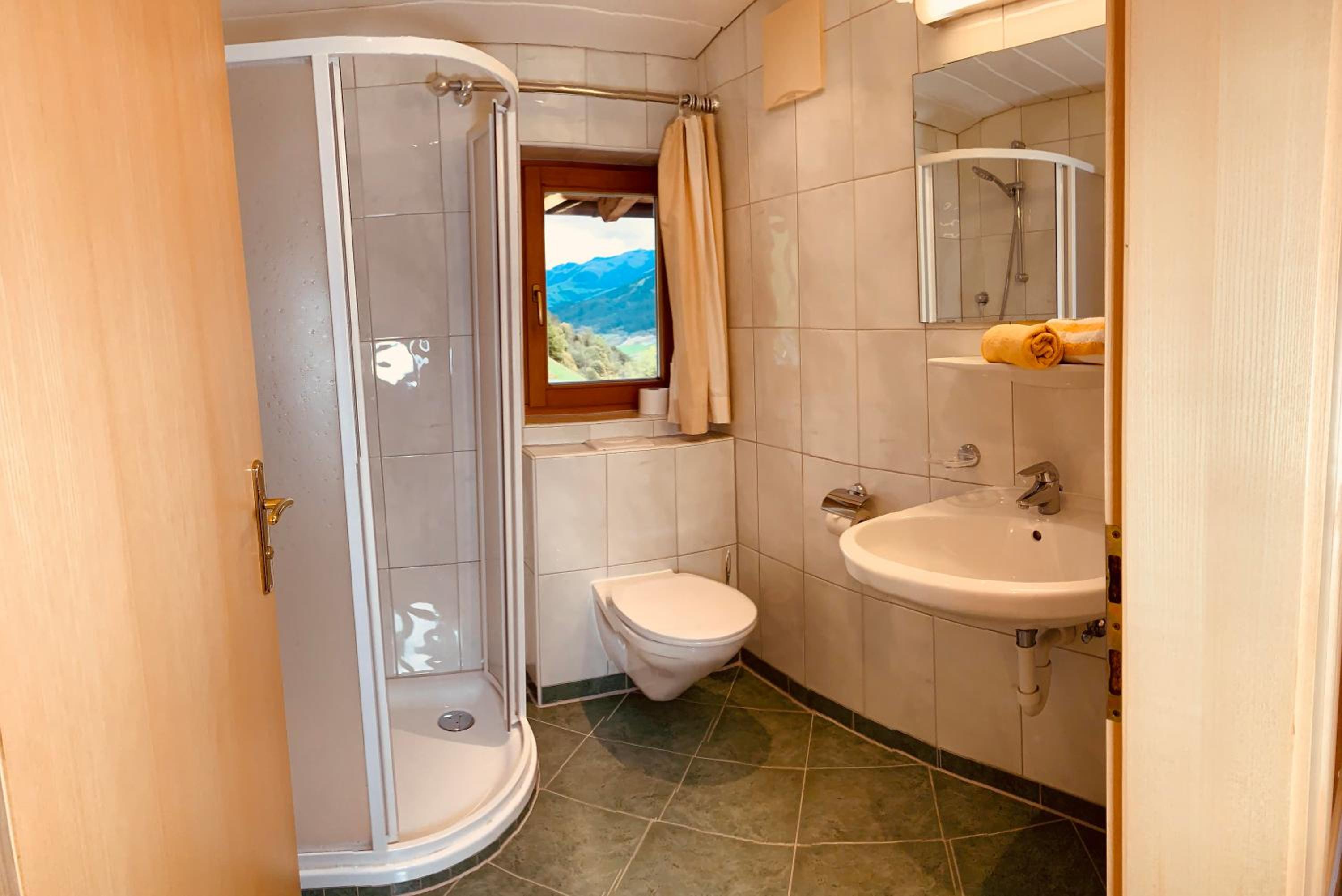 Apartment Oberguggenhausen