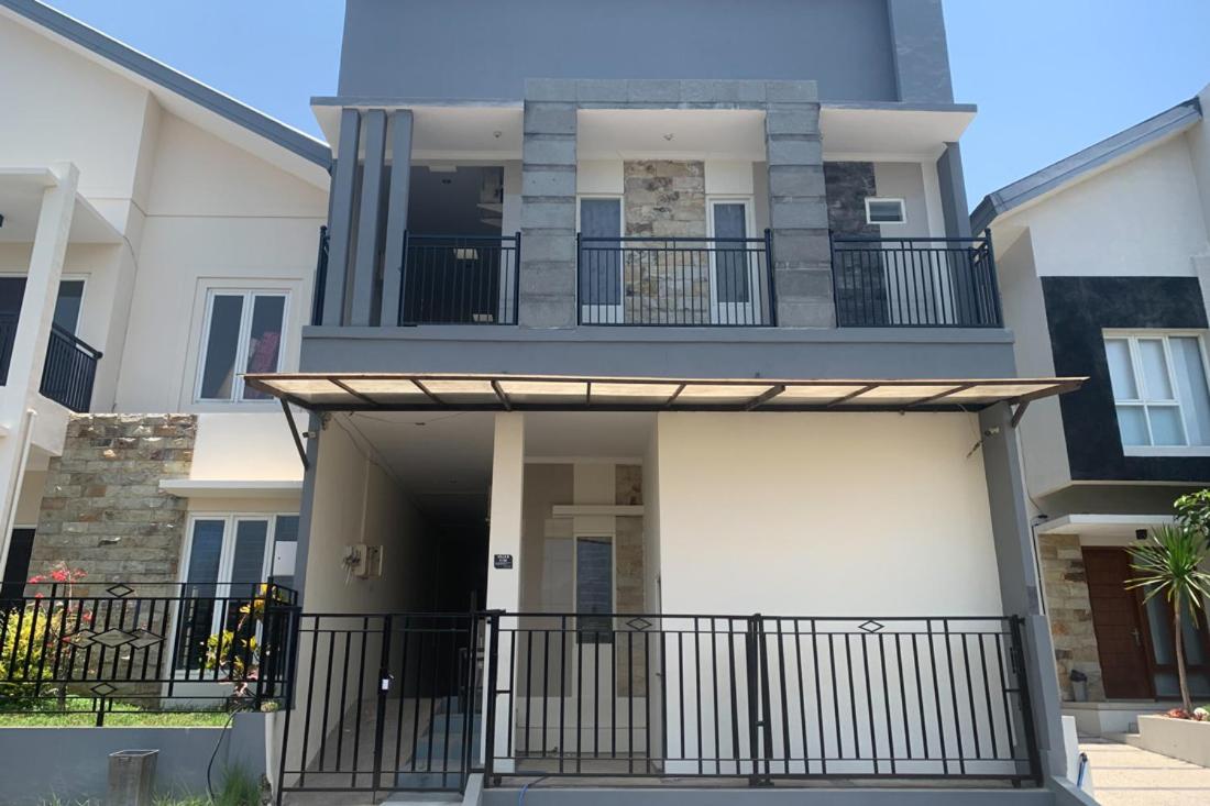 TwoSpaces Living at Panorama Eco Stay, Batu Malang view 2
