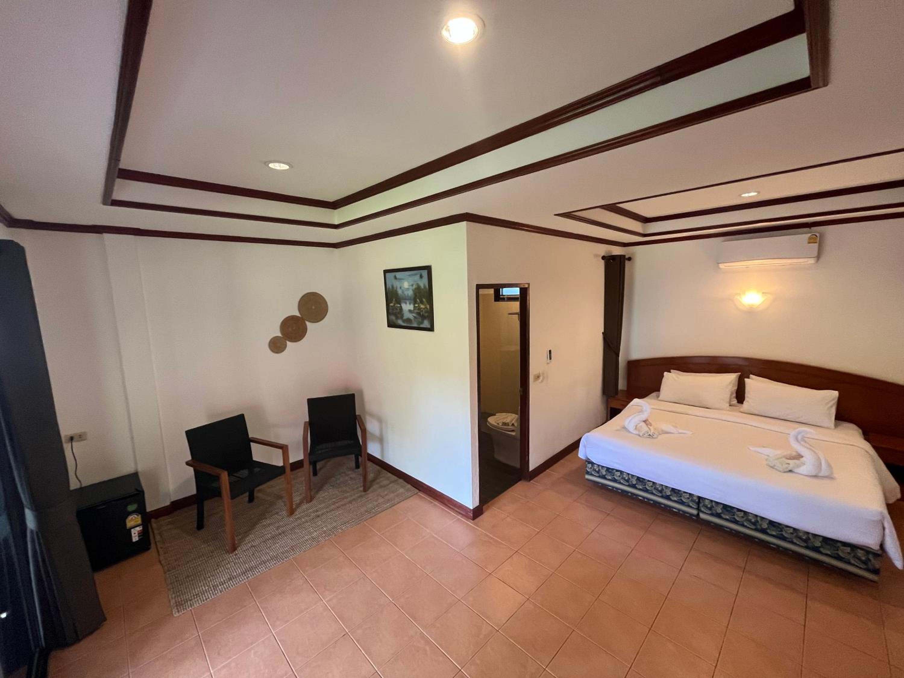 Noble House Beach Resort