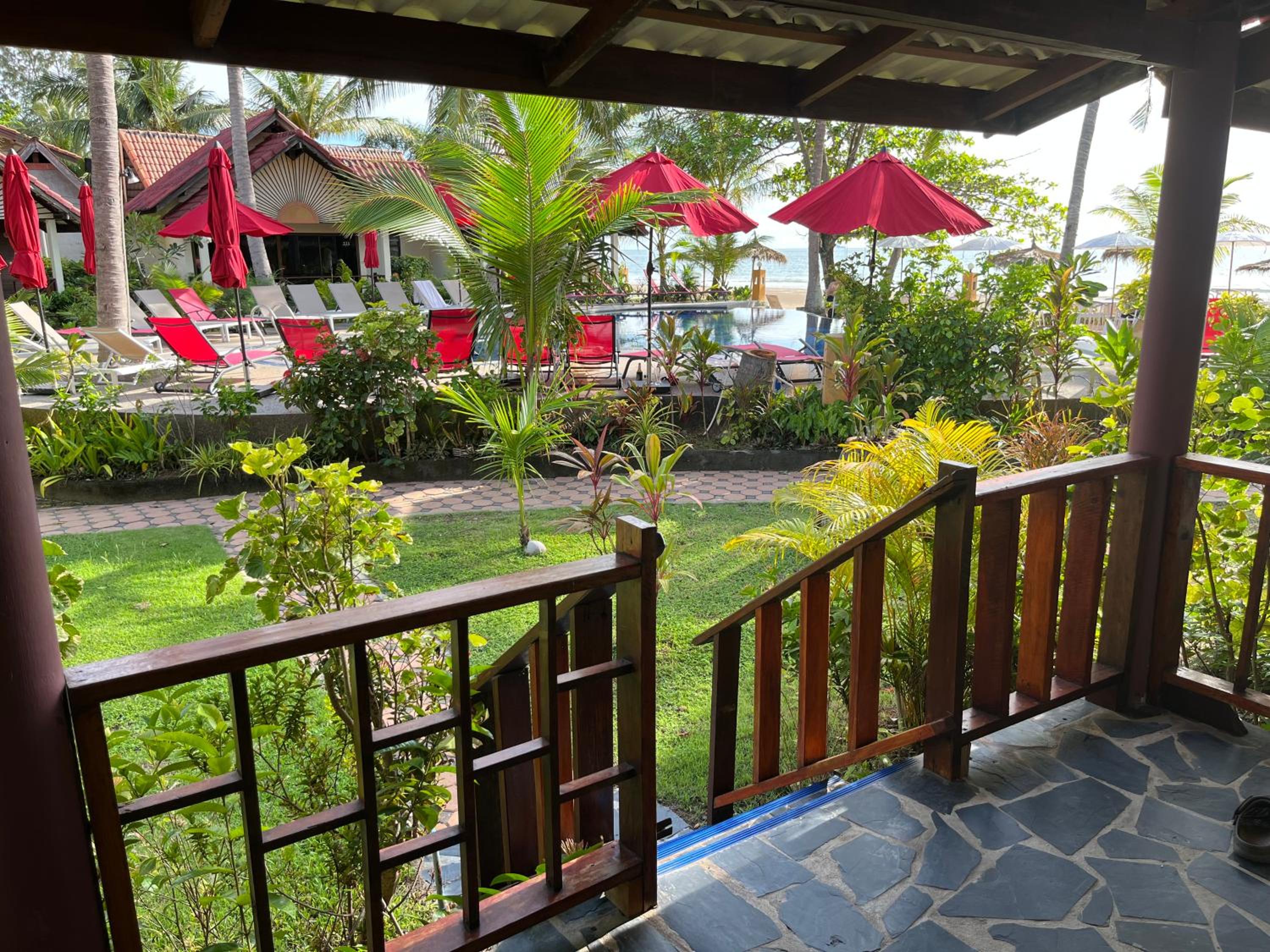 Noble House Beach Resort