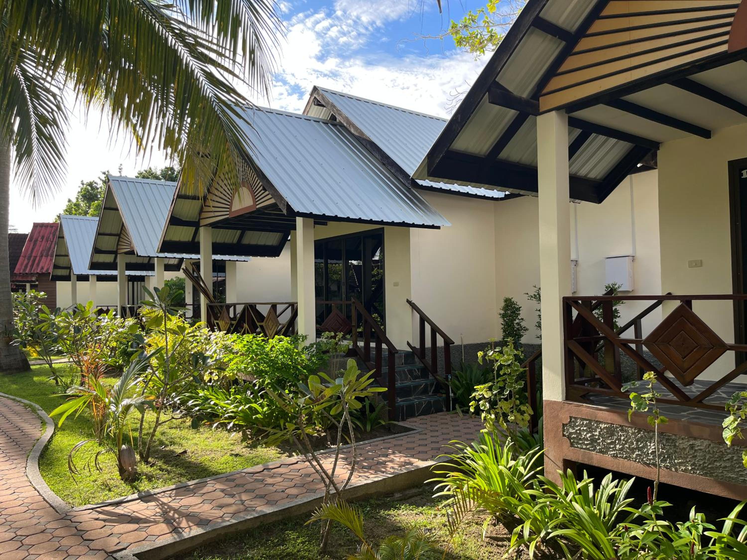 Noble House Beach Resort