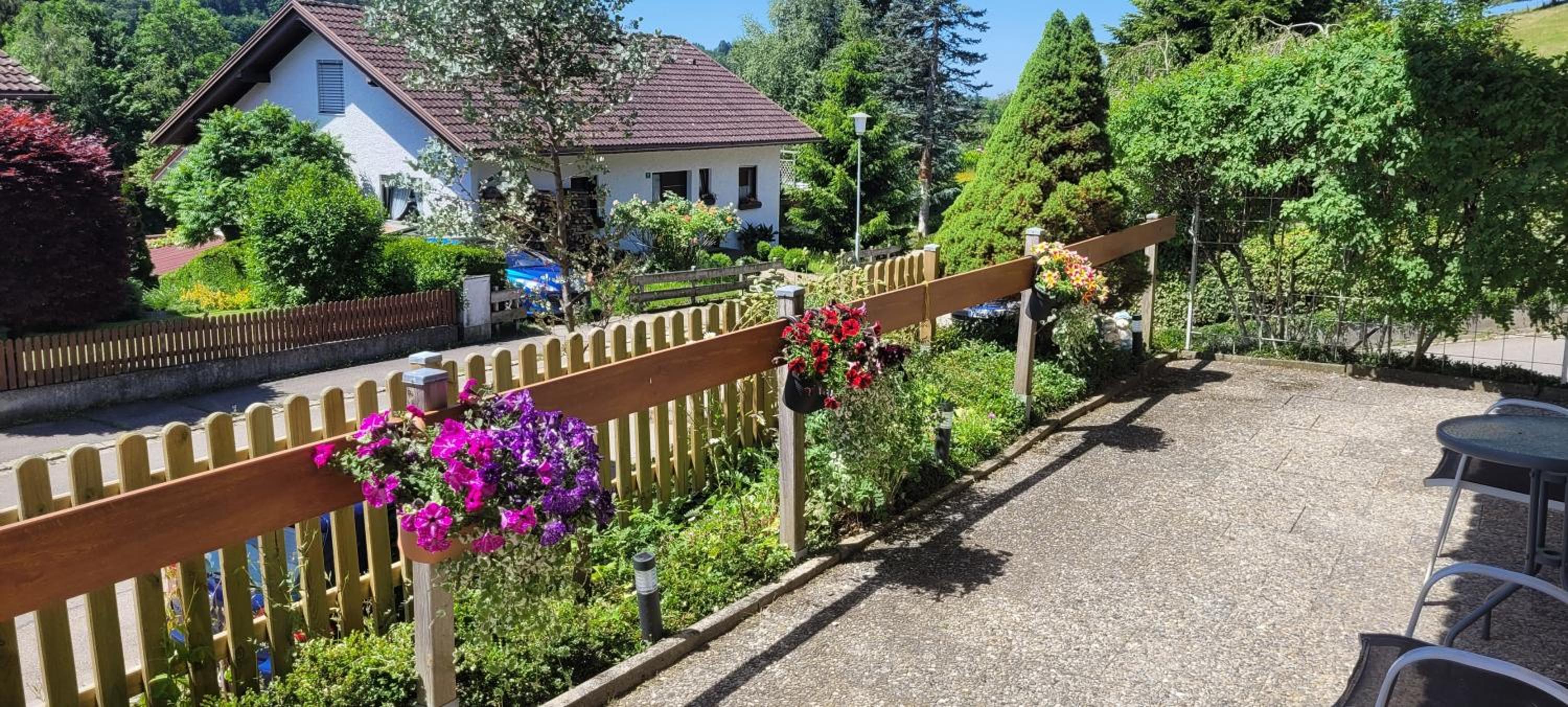 Ferienwohnung Sonnenschein view 2