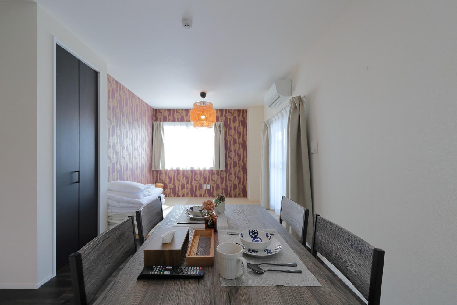 hotel room