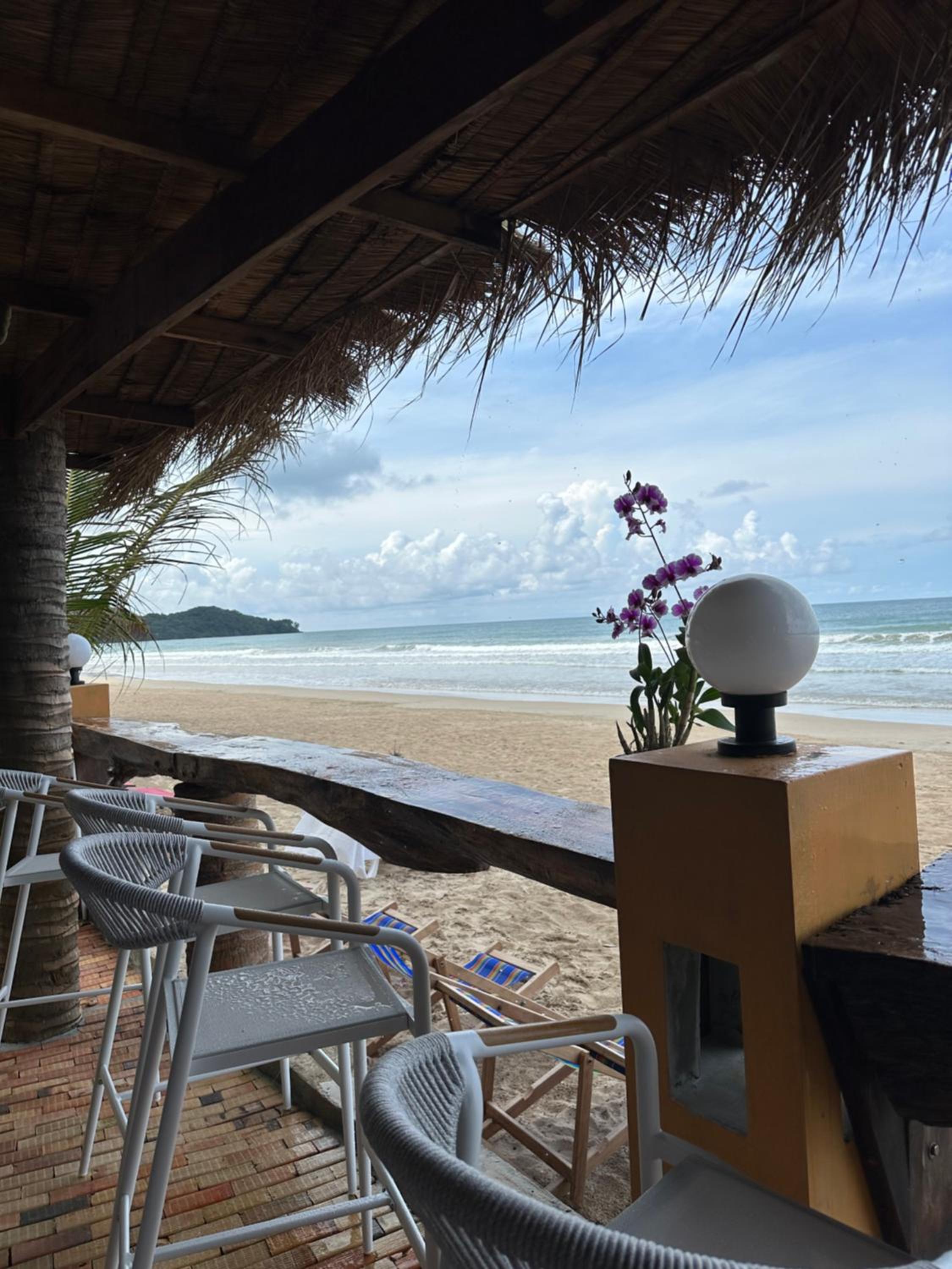 Noble House Beach Resort