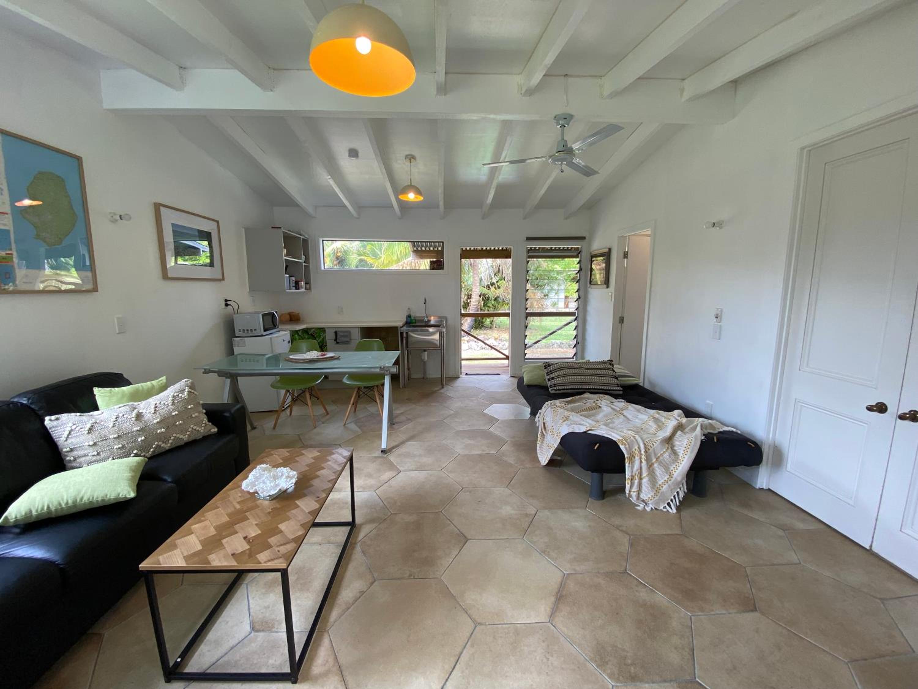 David's Fale, Alofi, Niue view 5