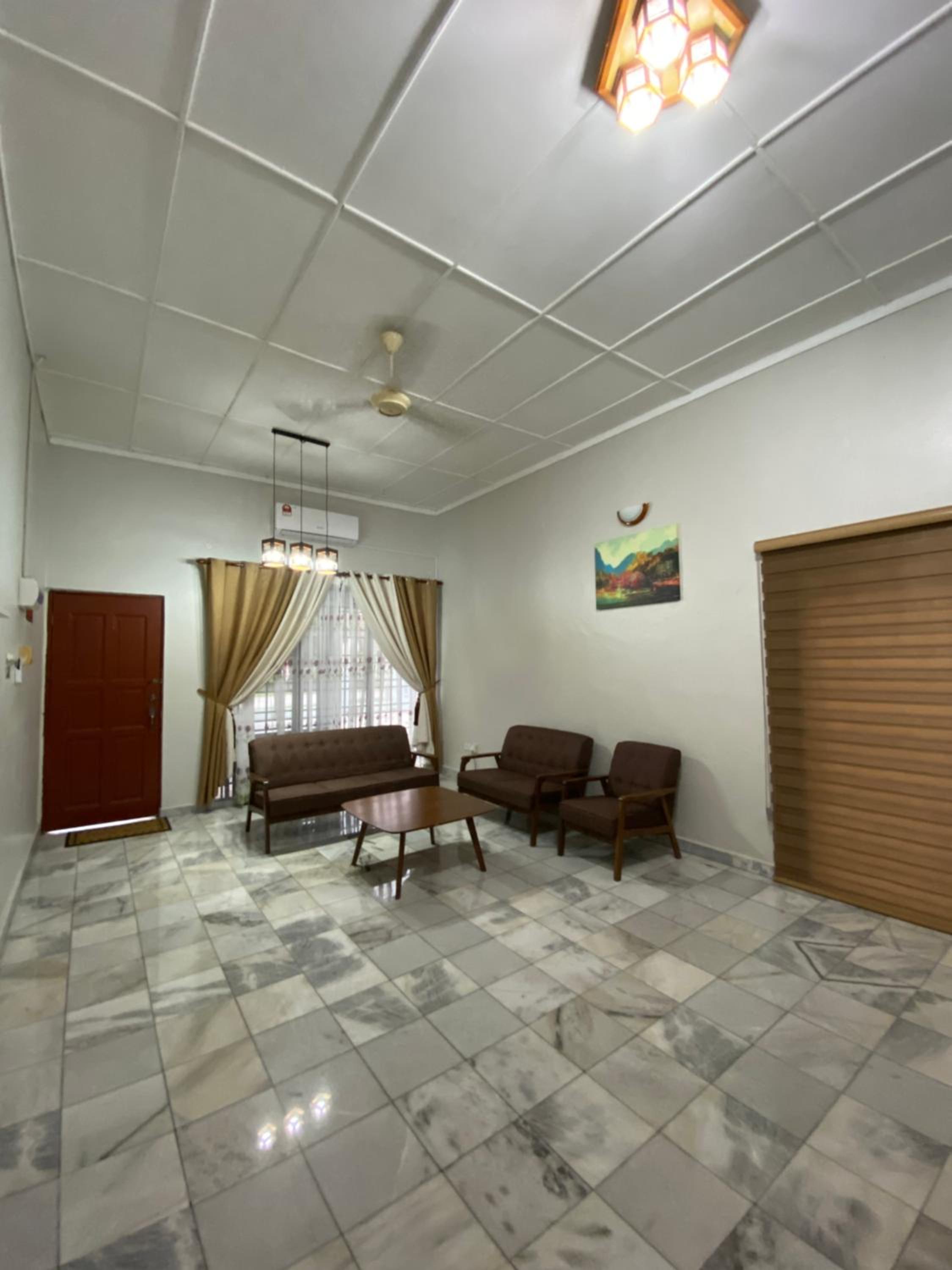Nur Kasih Homestay Seri Manjung photo 4
