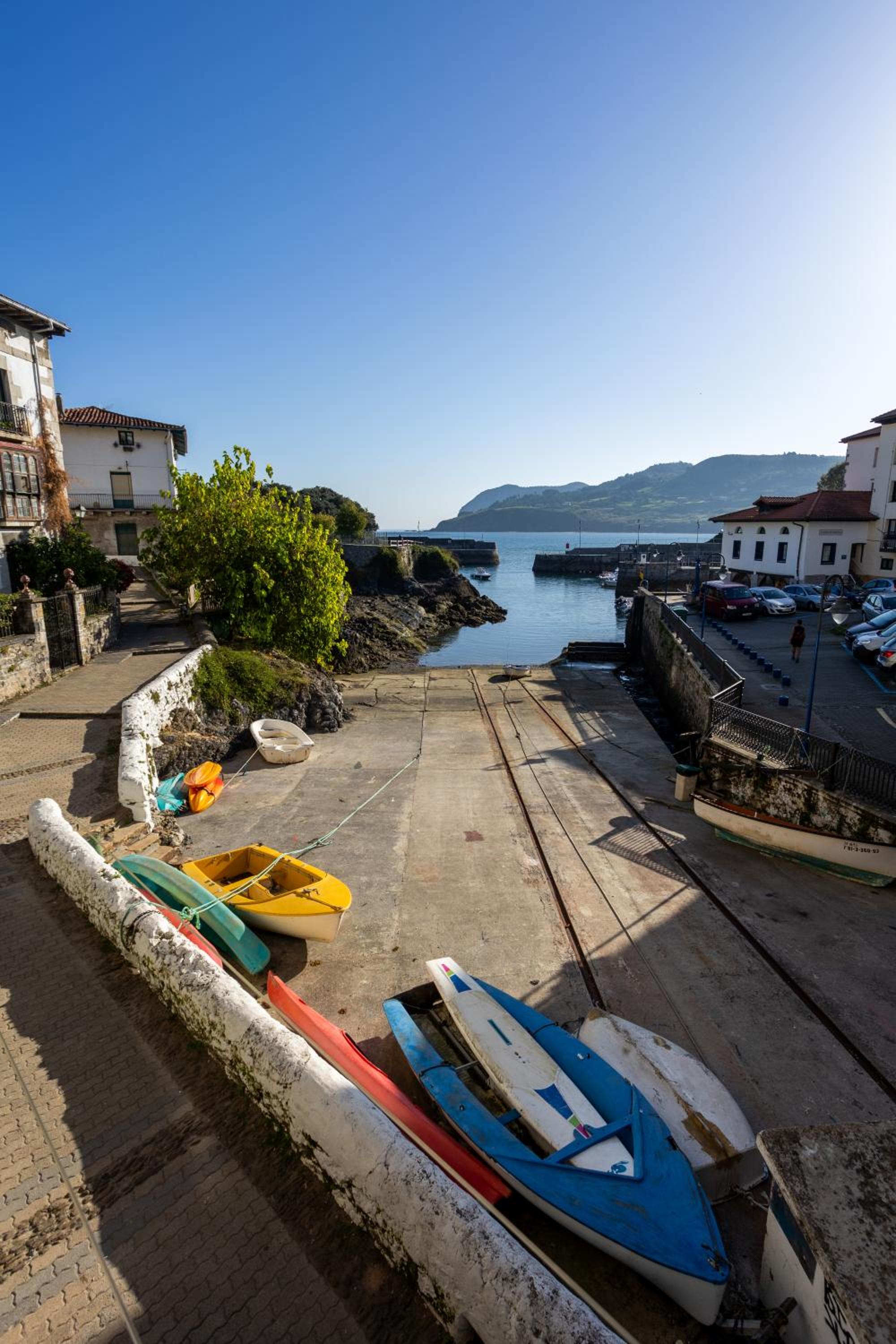 MUNDAKA Old Port