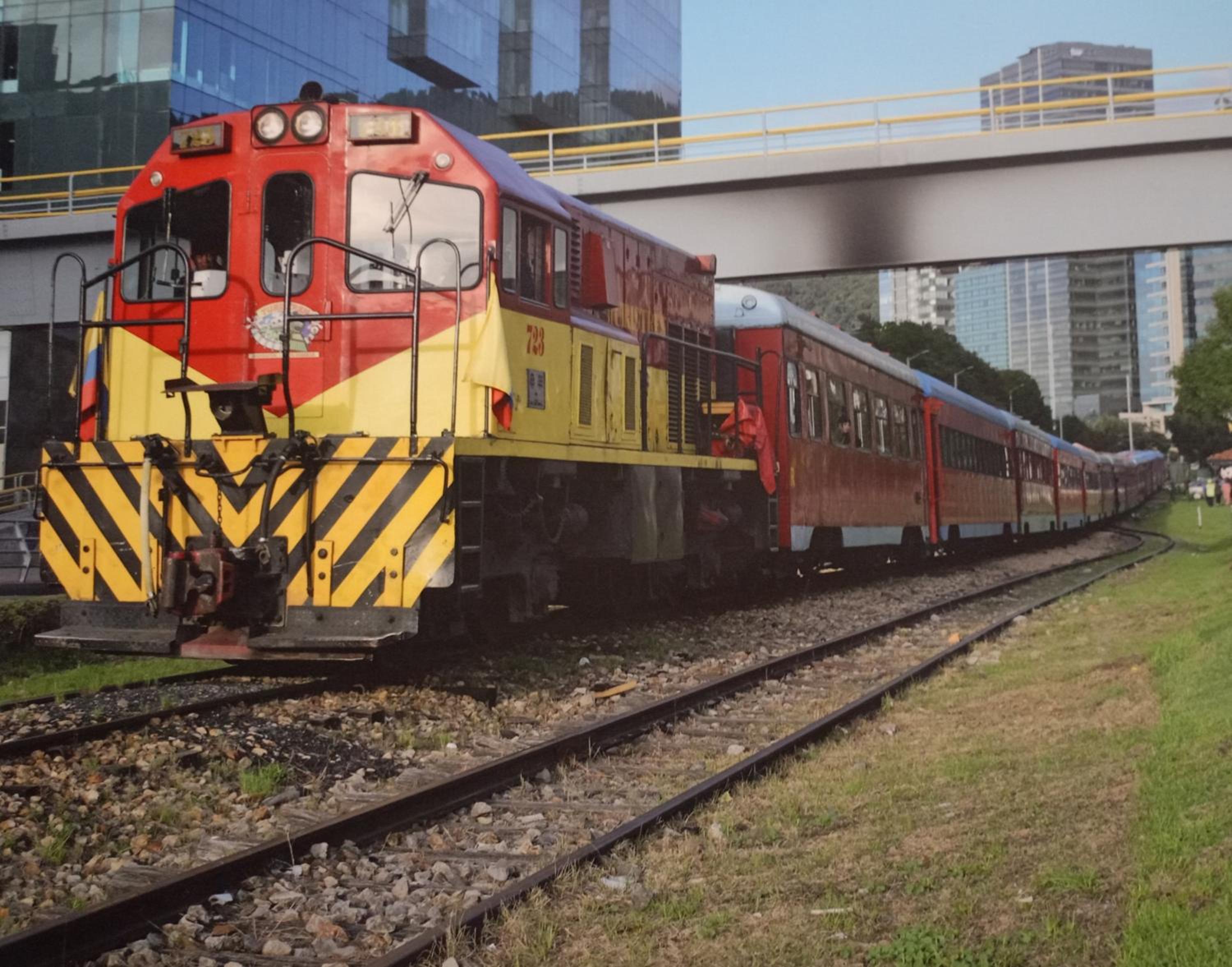 Usaquen Station Hostel - Property Image 67
