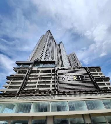 Kenwingston Platz Signature Suites by Manhattan Group