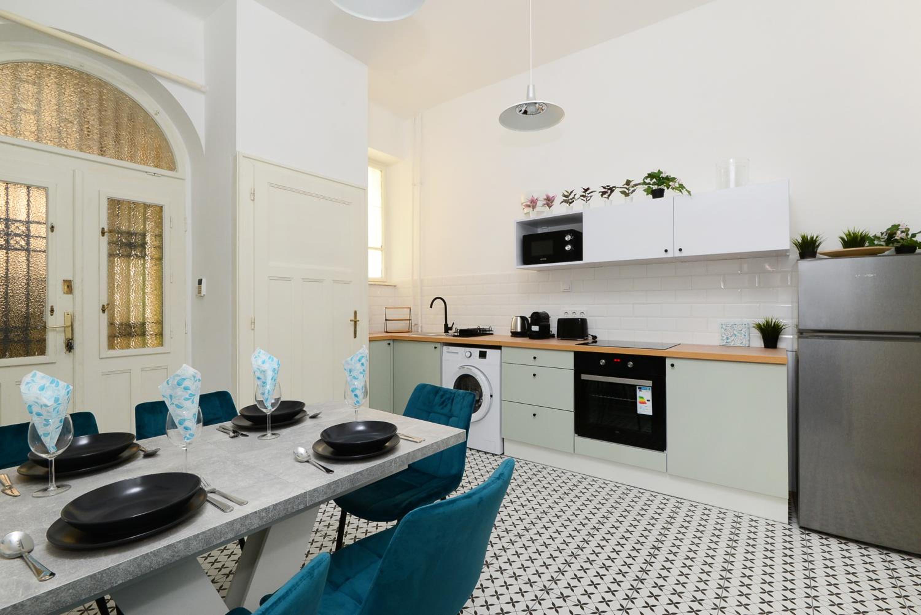 Akacfa 7 City Center Beautiful Apartment view 3