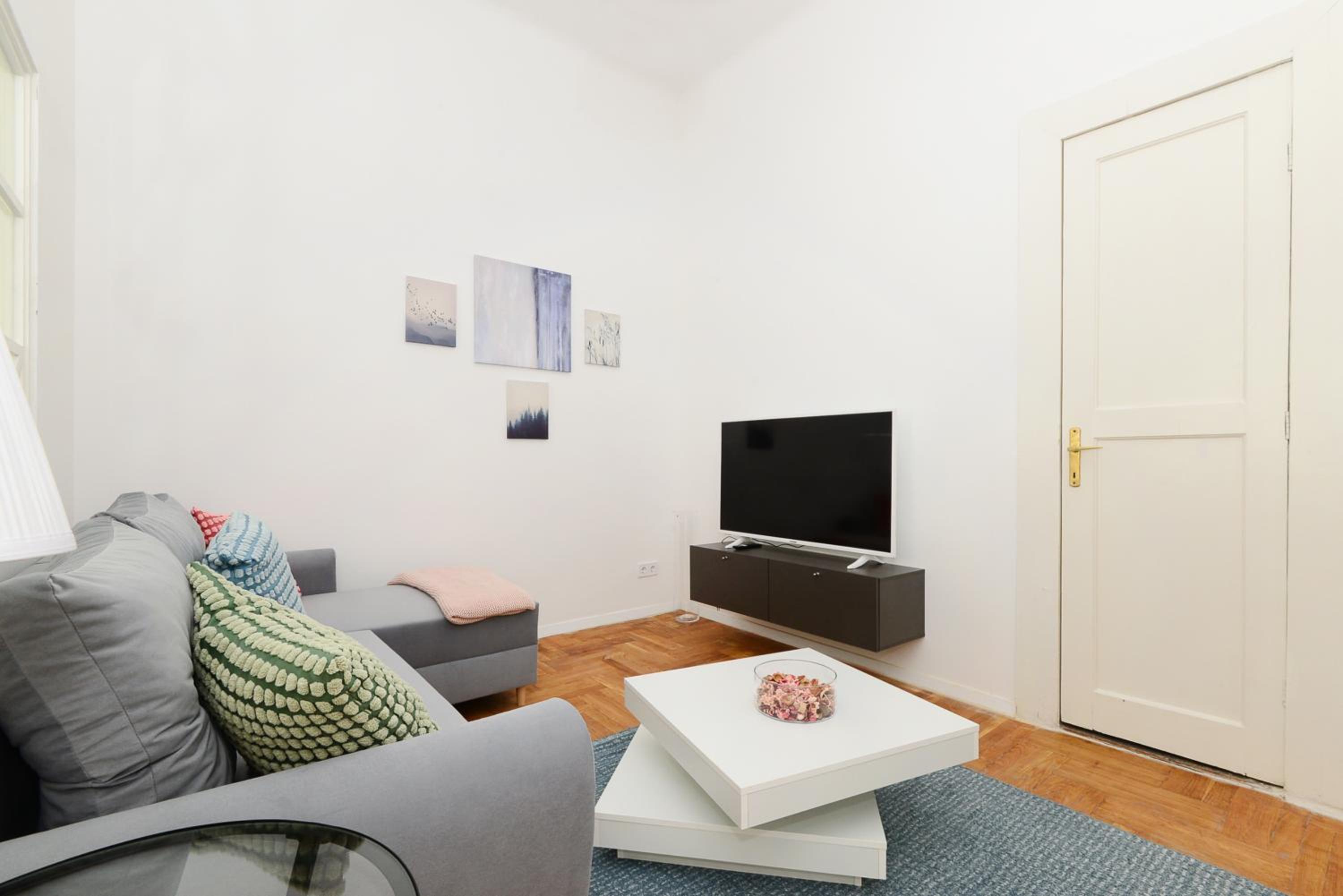 Akacfa 7 City Center Beautiful Apartment view 5