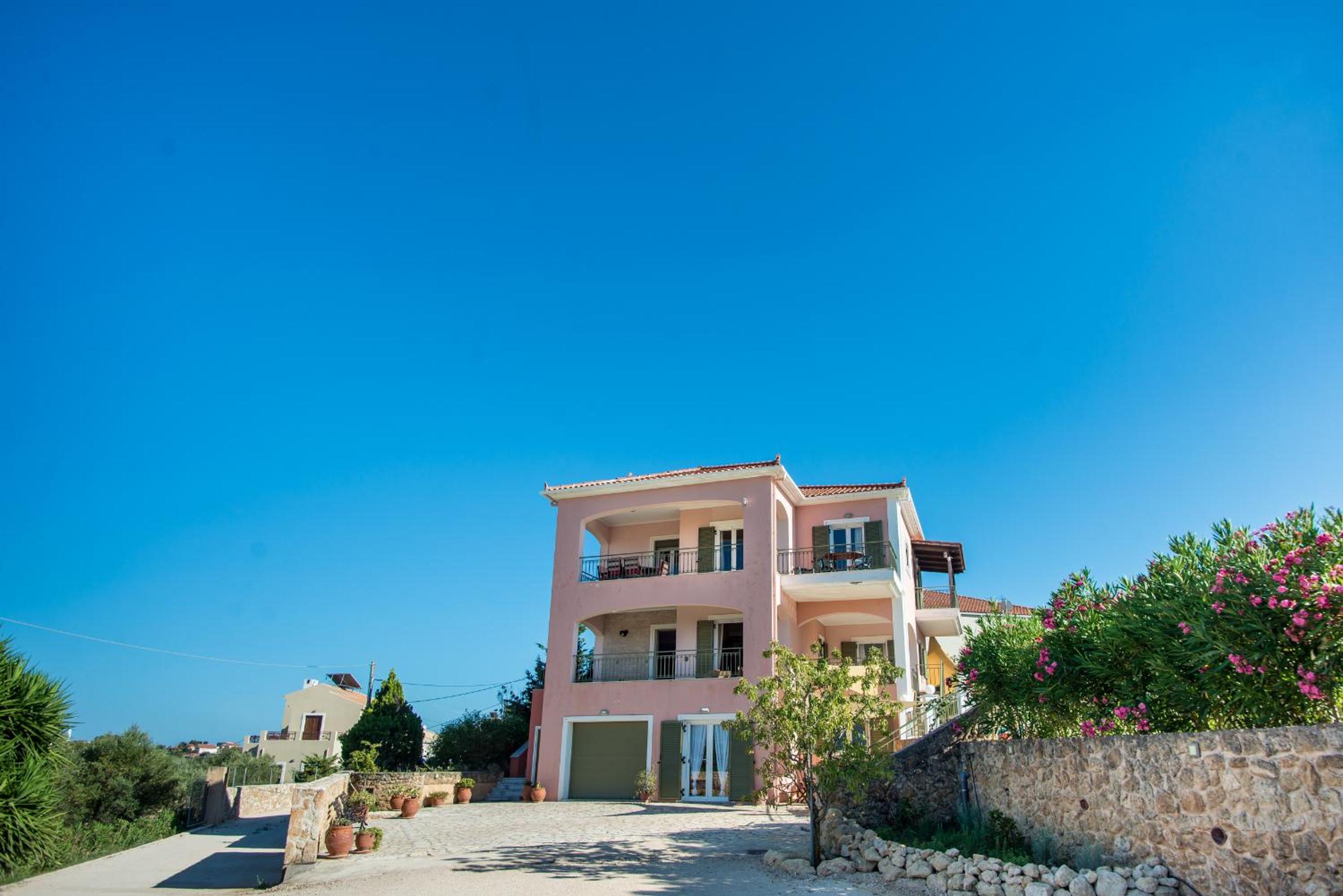 Hotel Villa Eleftheria, Lakithra - Spacious luxury villa with pool and stunning views - Image 1
