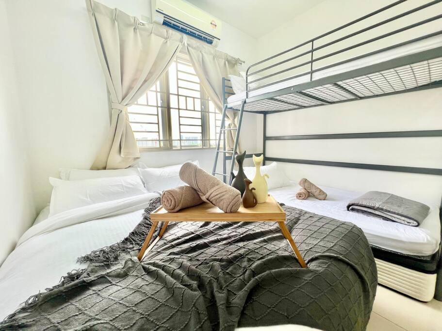 snooze 1-12Pax Cozy Home Setia Alam SCCC TV&WiFi Pool photo 7