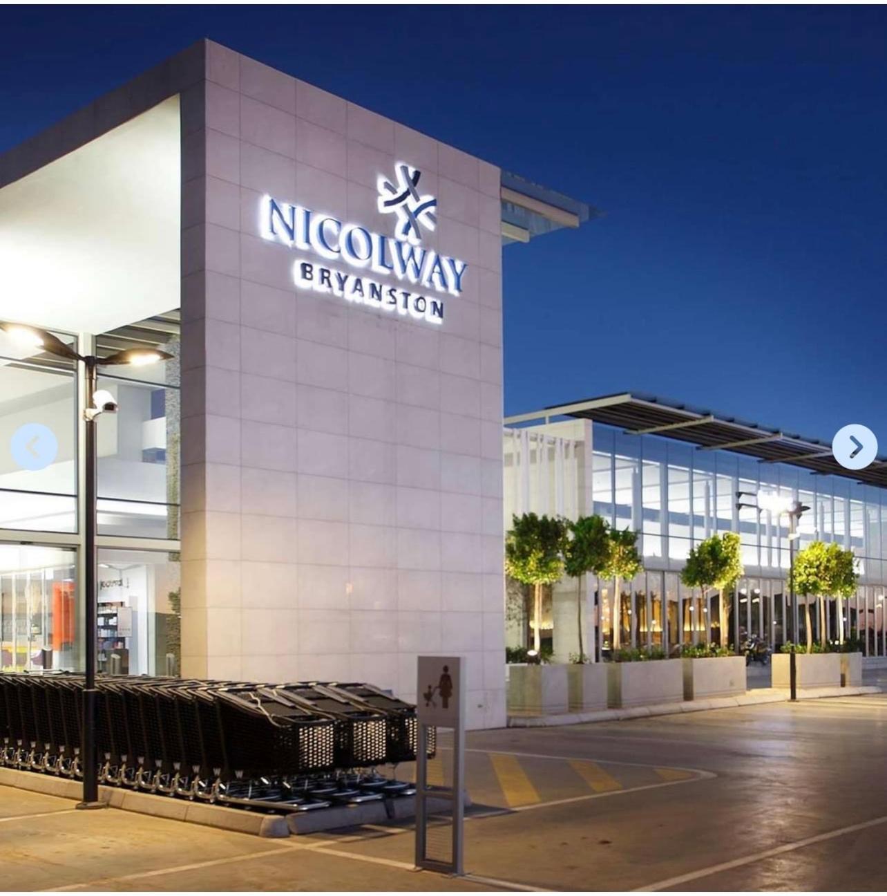 Medon Luxury Suites with power back up Bryanston Sandton