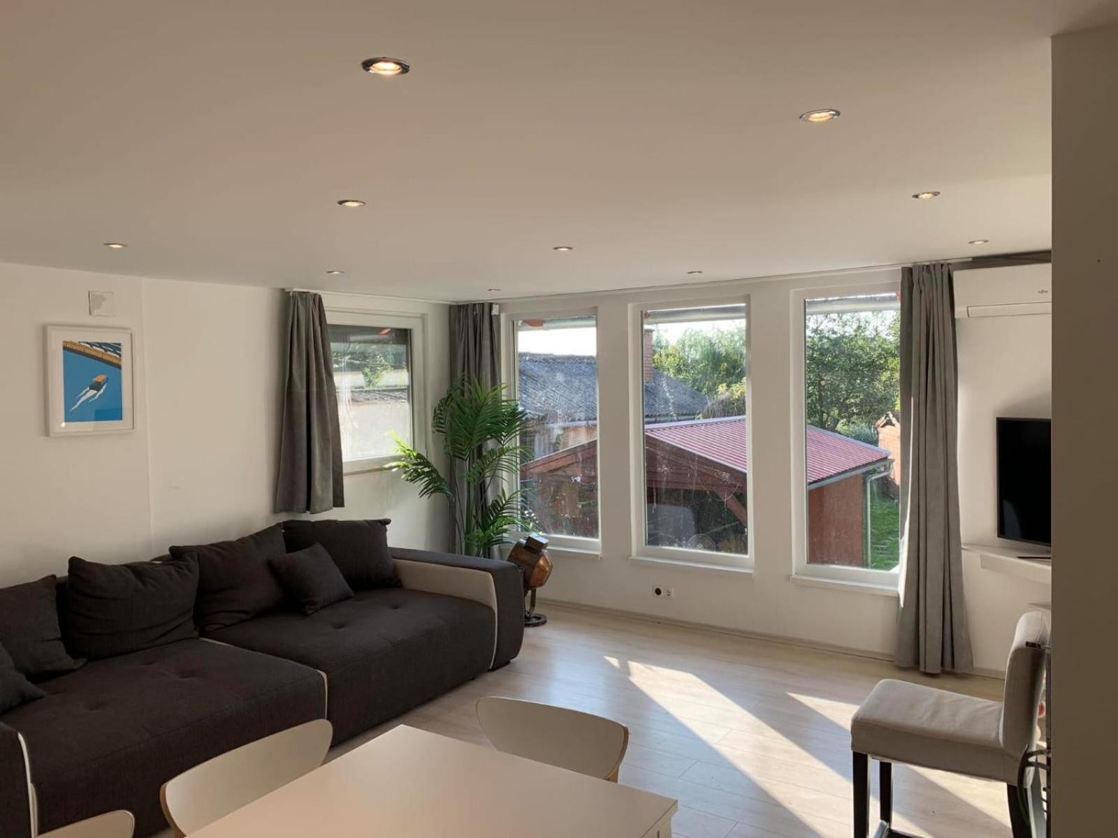 Majos Lodge view 4