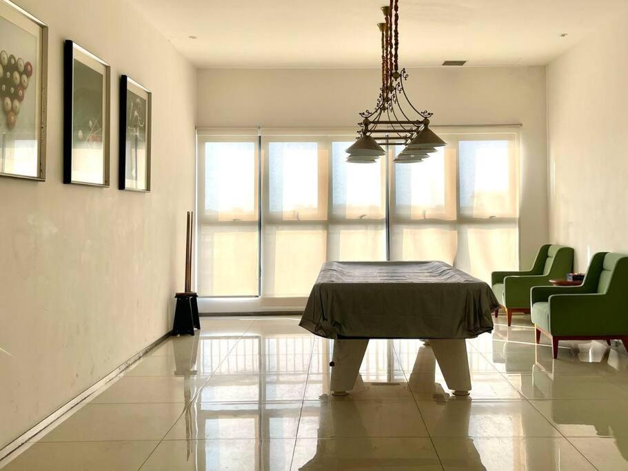 Leisure Poolview Near CIQ Johor Bahru 2B1B