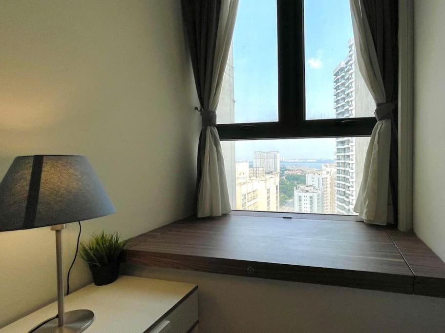 Leisure Poolview Near CIQ Johor Bahru 2B1B