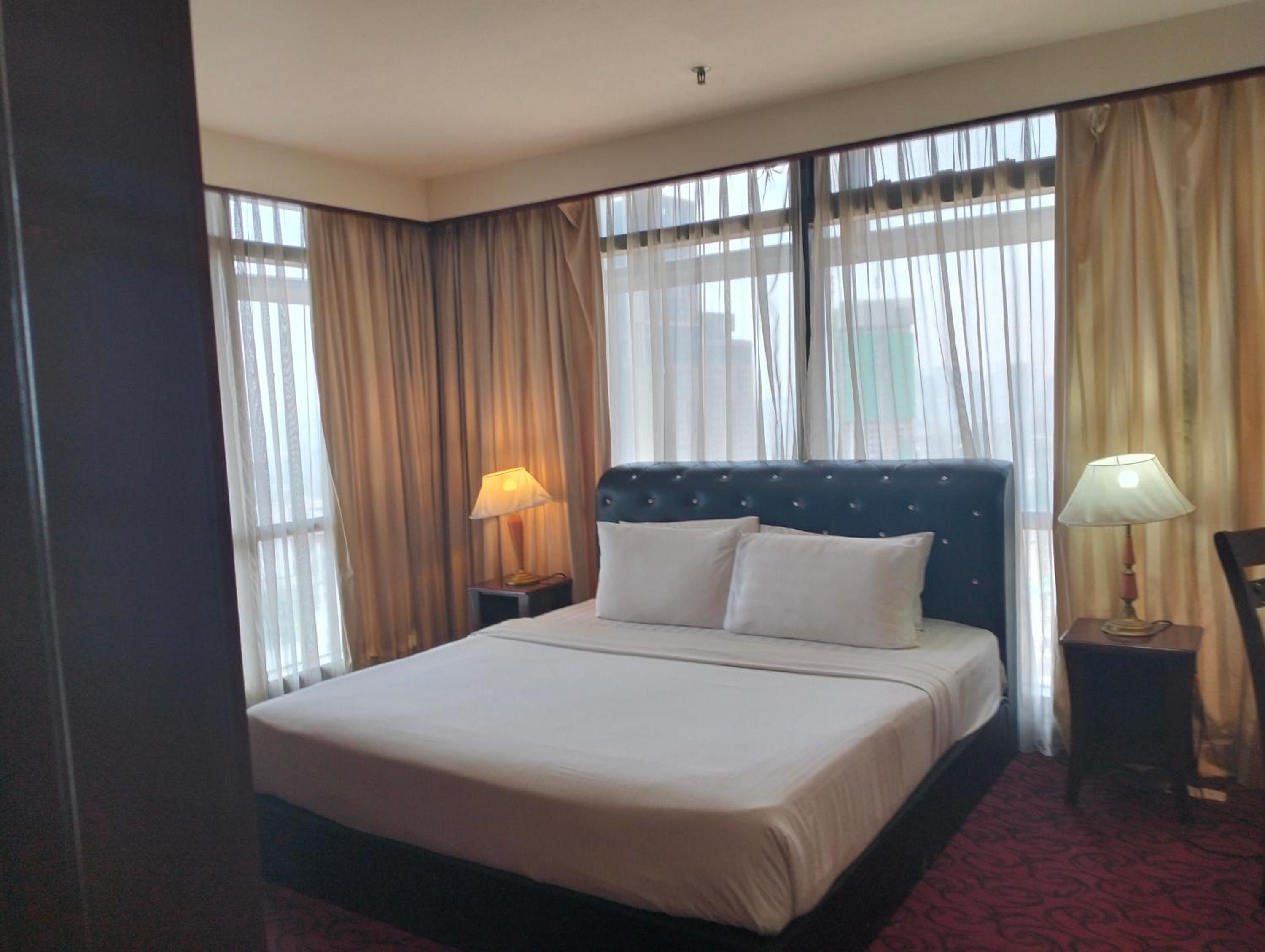 Luxy Service Apartment at Times Square KL