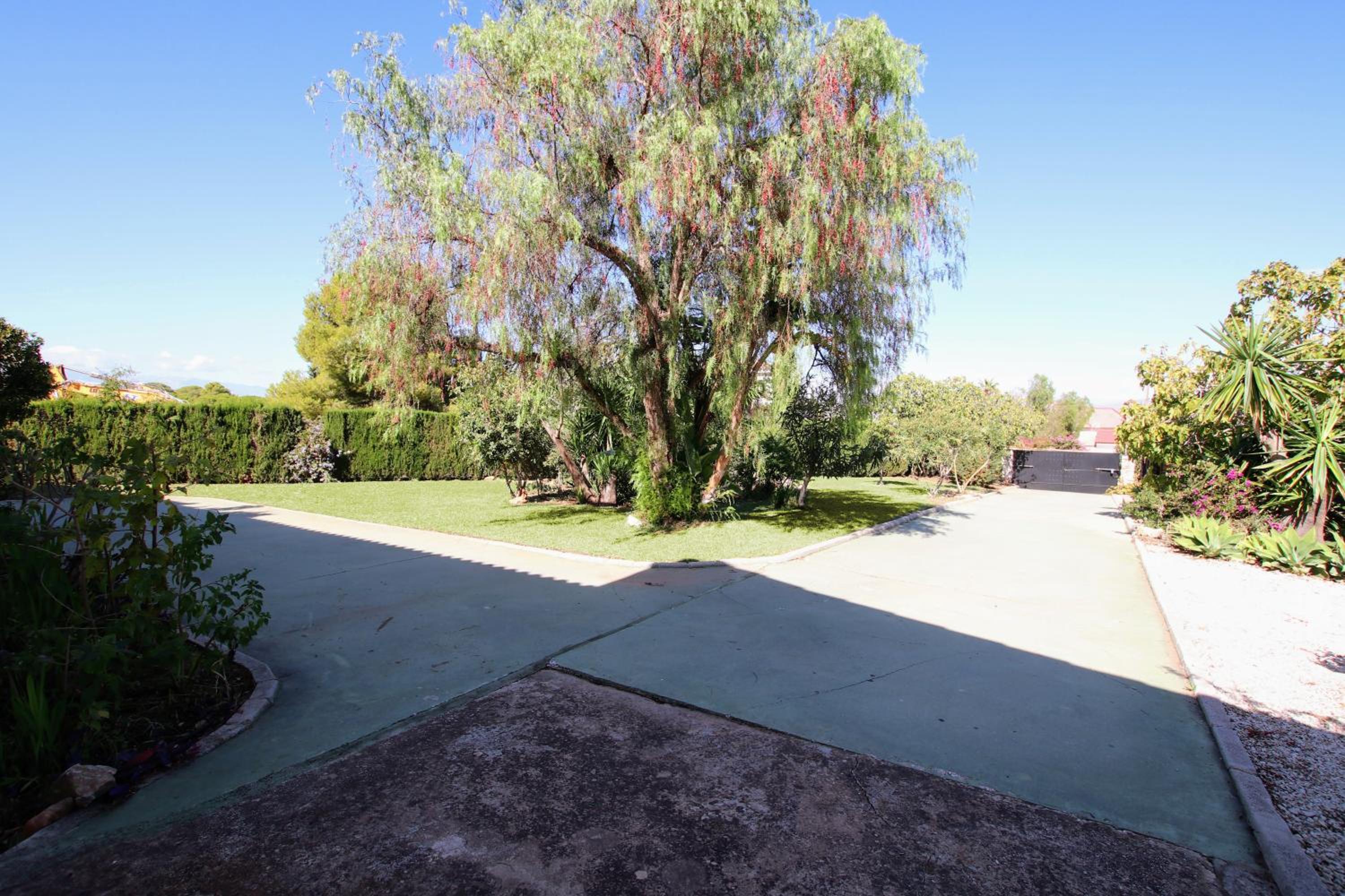 TESS Villa Andalucia