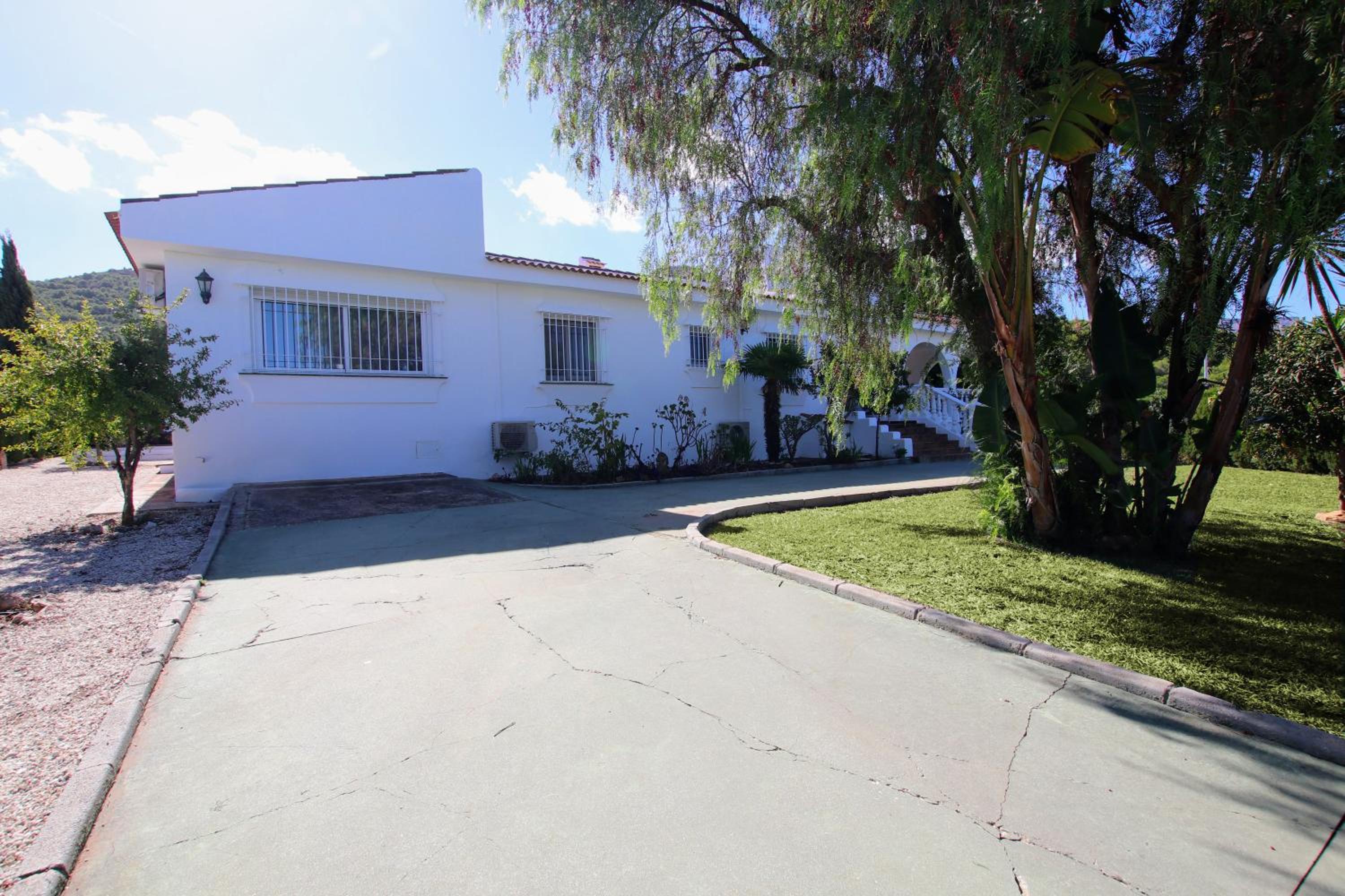 TESS Villa Andalucia