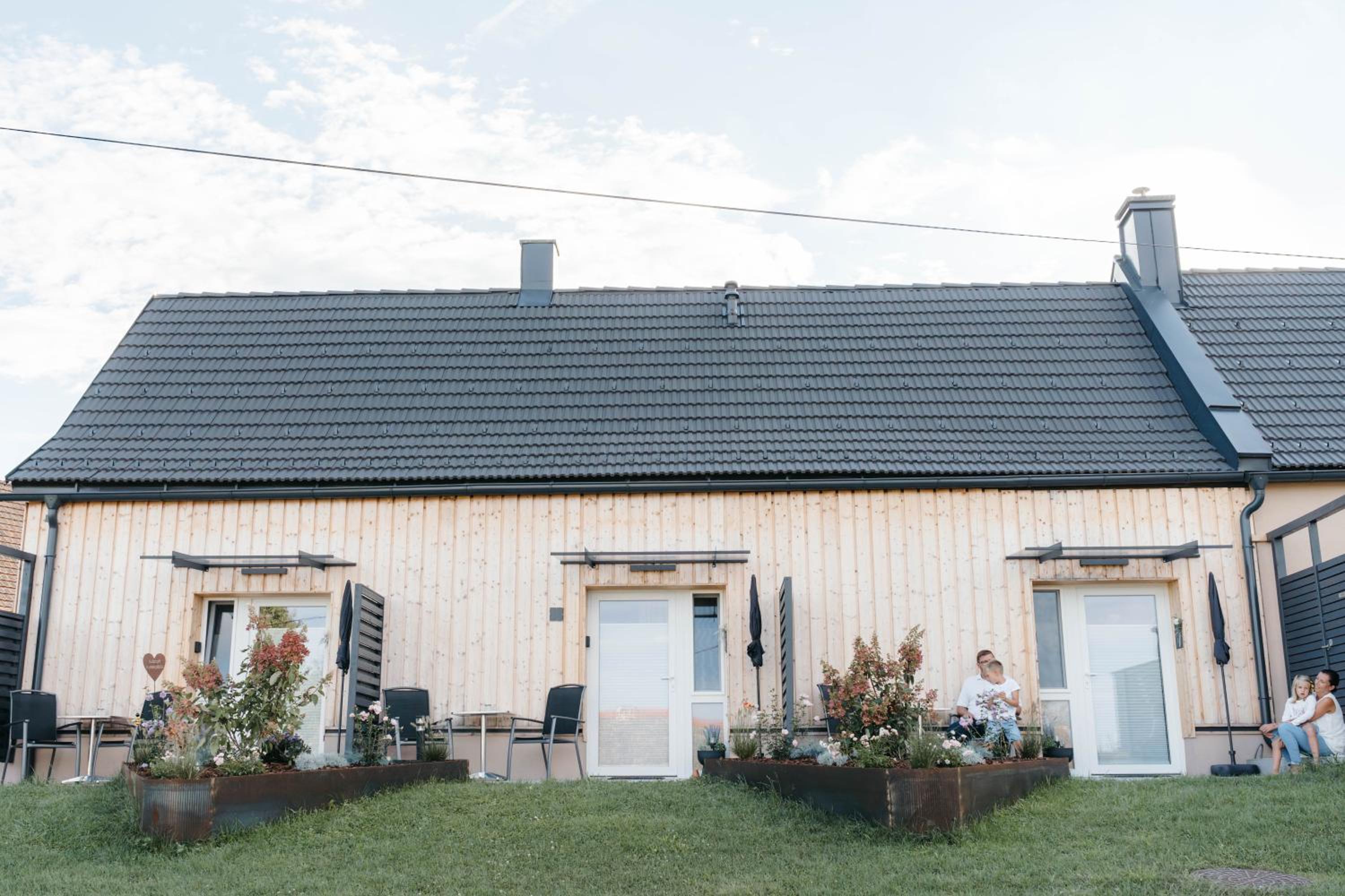 Pension Blumenwiese - Mitten im Thermenland