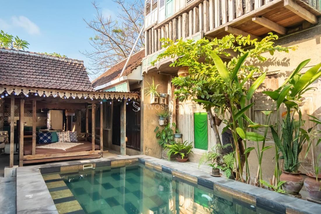 Kayu Beach Villa by TwoSpaces, Nusa Dua Beach view 2
