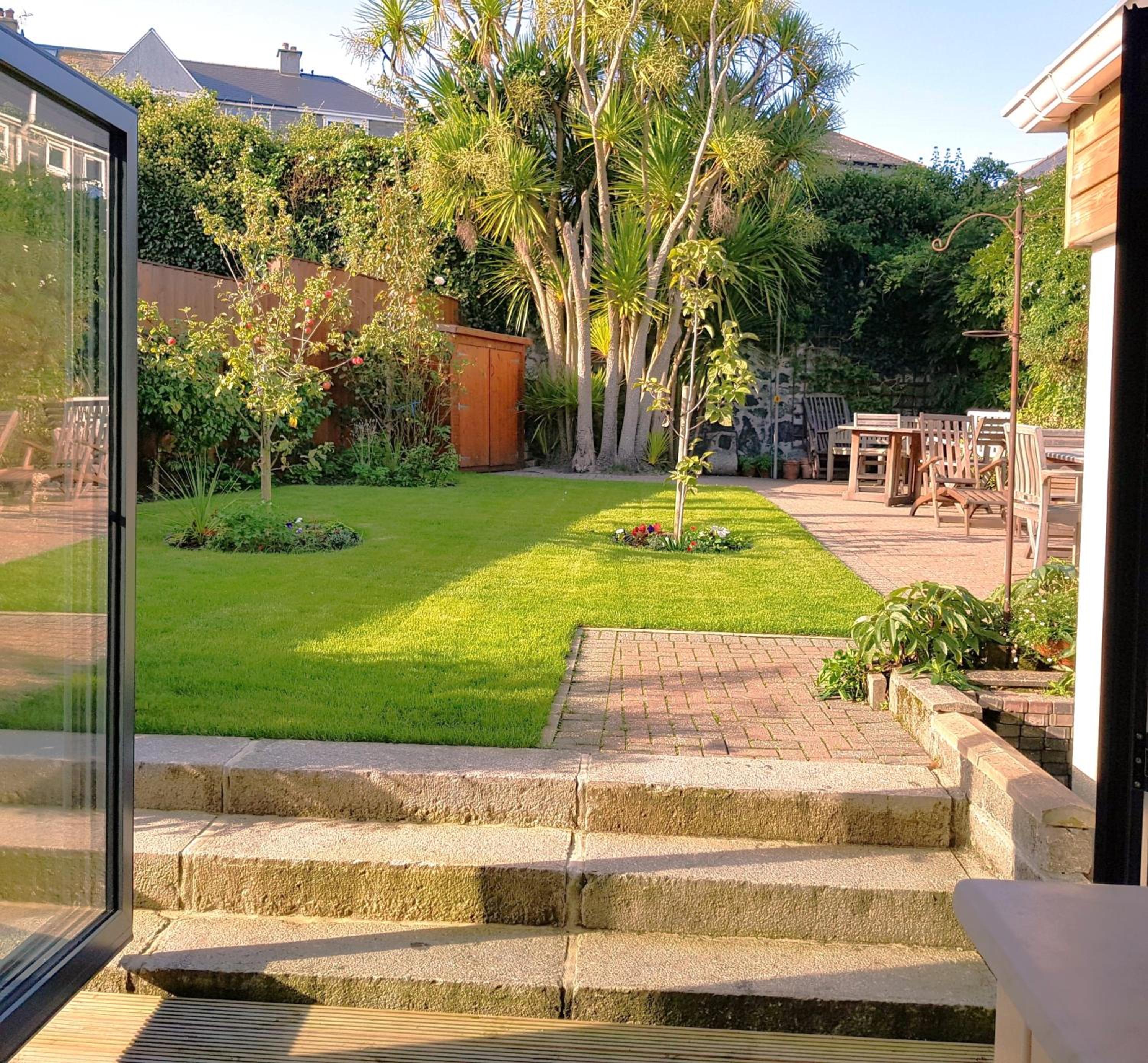 High quality detached house with parking St. Ives view 4