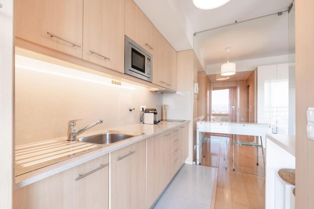 VIVA Stadium Residence Studios
