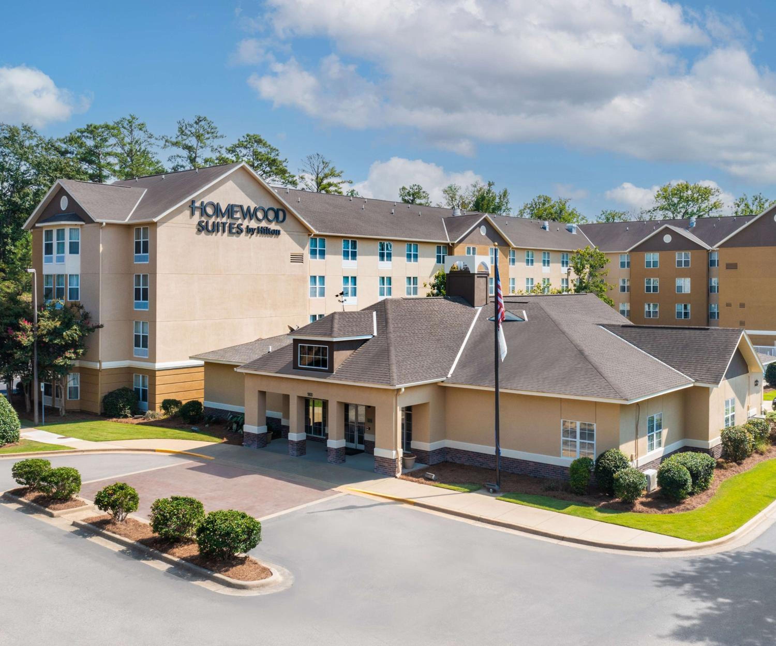 Hotel Homewood Suites by Hilton Montgomery - Image 1