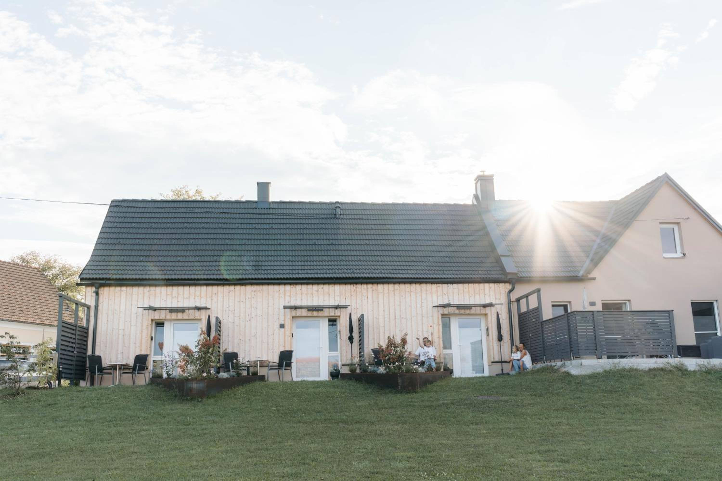 Pension Blumenwiese - Mitten im Thermenland