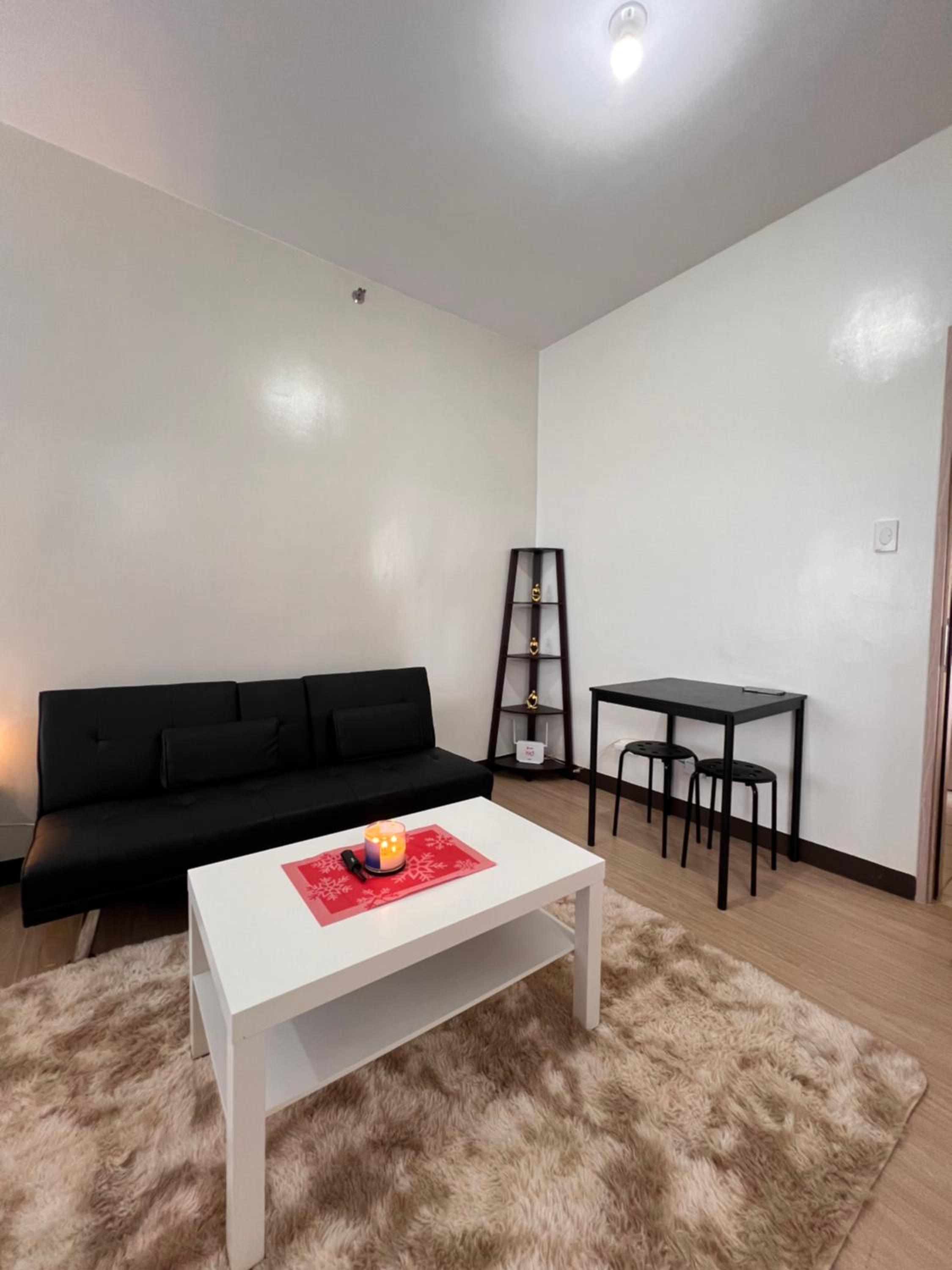 UNO by E&K at Trees Residences view 3
