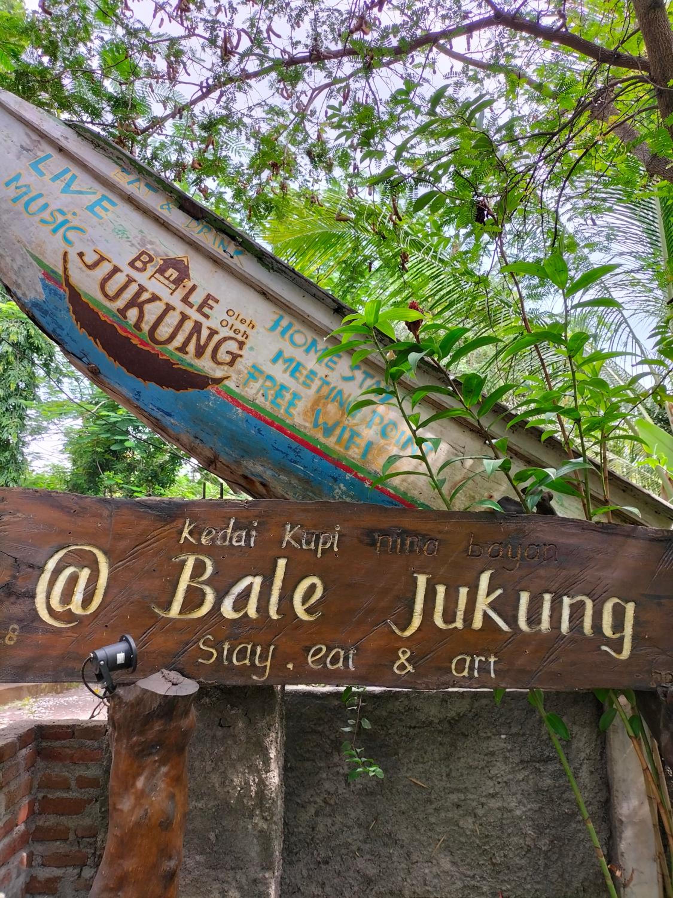 Bale Jukung view 2