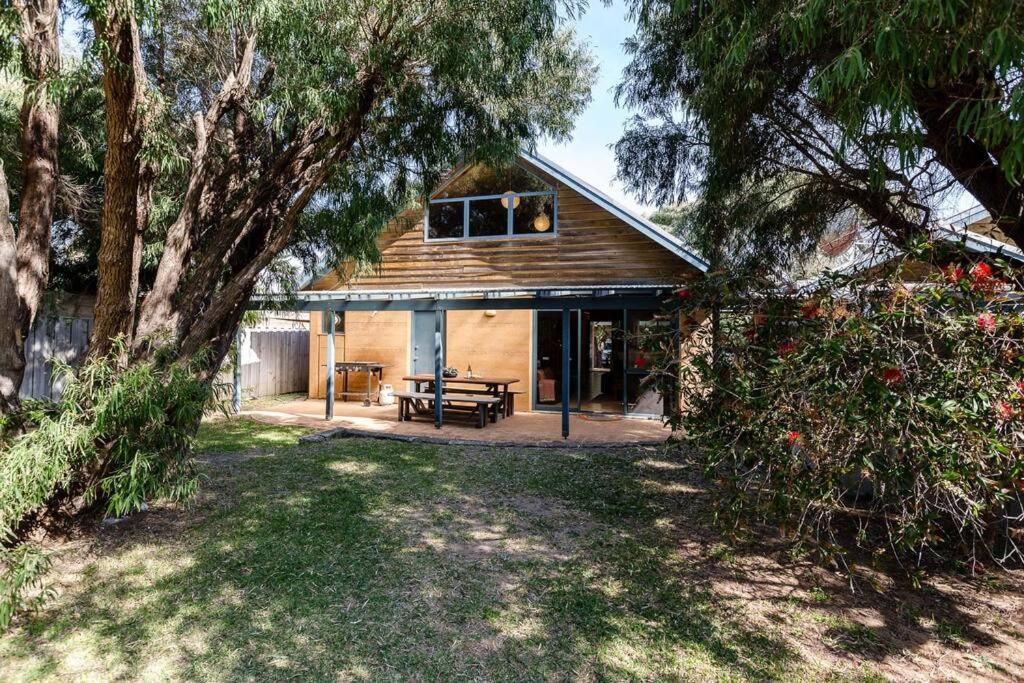 Beachy Sleeps! Eco Friendly Family Retreat