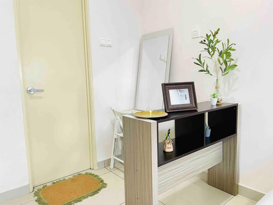 Mount Austin Palazio High Floor studio 2-4pax with TV box 5mins AEON C217