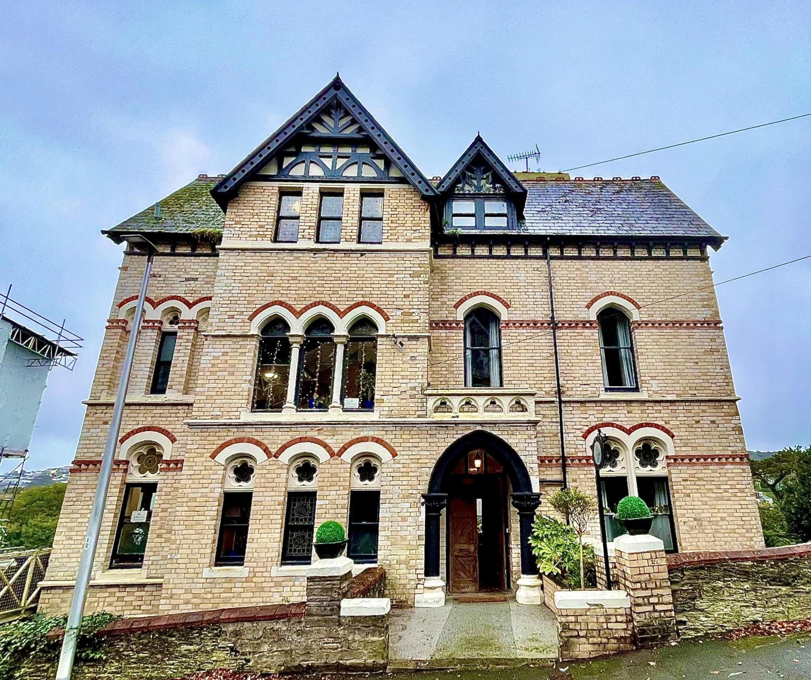 Photo 18