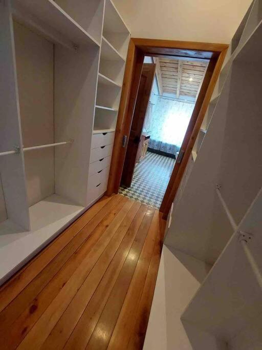 Preciosa casa, vistas y piscina privada
