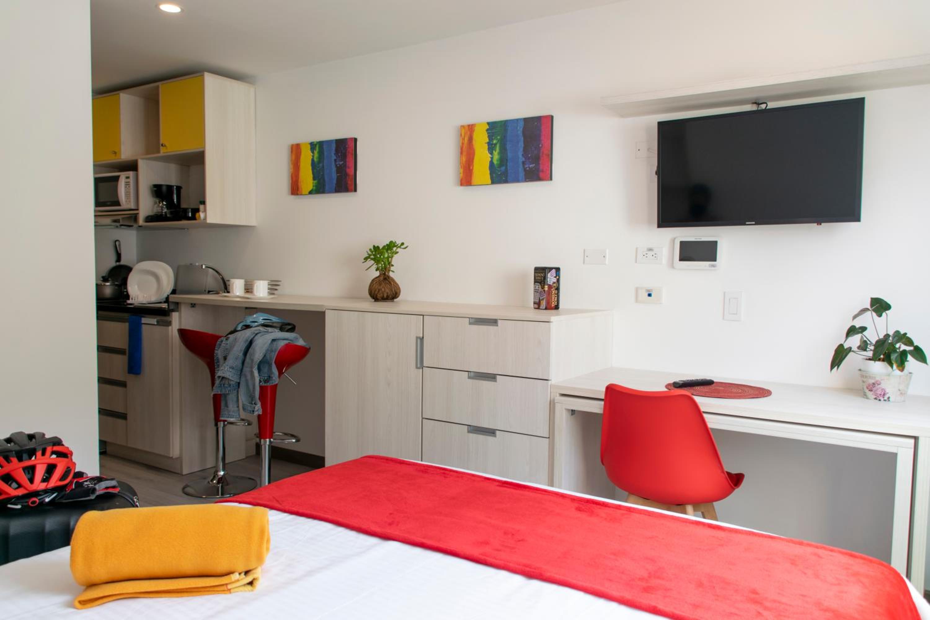 DAS HAUS apartaestudios Modernos y bien ubicados